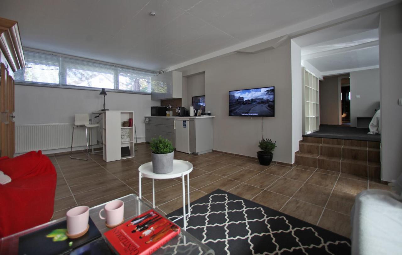 K House 5* Apartments Kaufungen エクステリア 写真